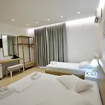 Sea Breeze Apartment