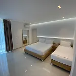 Sea Breeze Sarandë