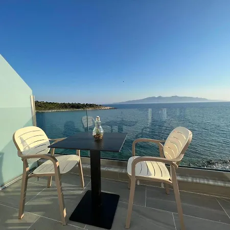 Apartment Sea Breeze