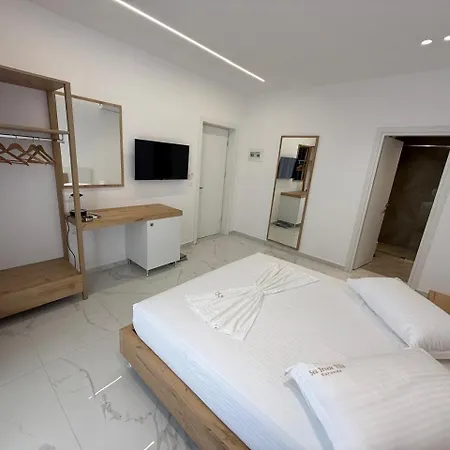 Sea Breeze Apartment Sarande