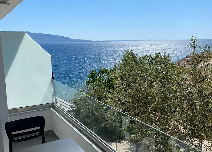 Sea Breeze Sarandë