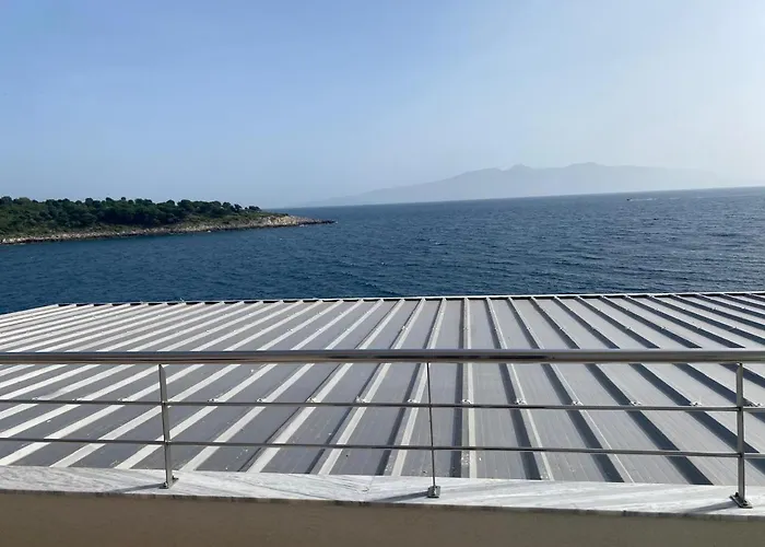 Sea Breeze Apartamento Sarandë